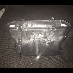 Coach Patent Leather pleated Gallery Black Tote